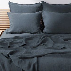 PARACHUTE linen sheets